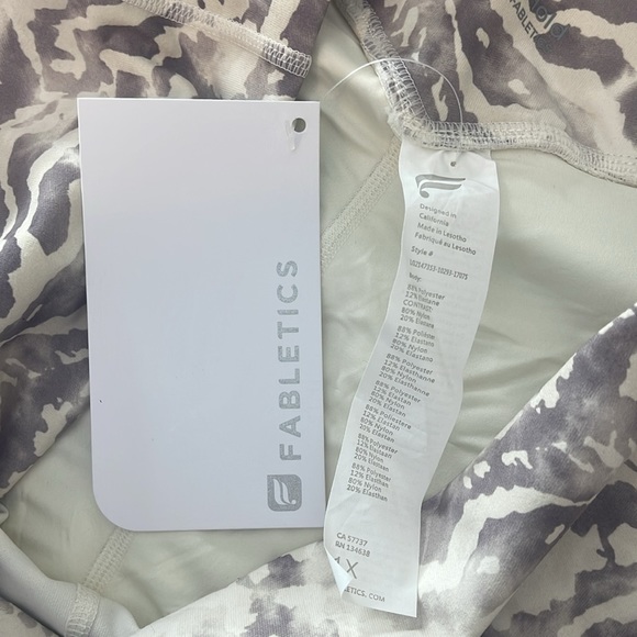 Fabletics Boost Powerhold High Waisted 7/8 Leggings Runyon Pink Cloud 1X - Picture 10 of 14